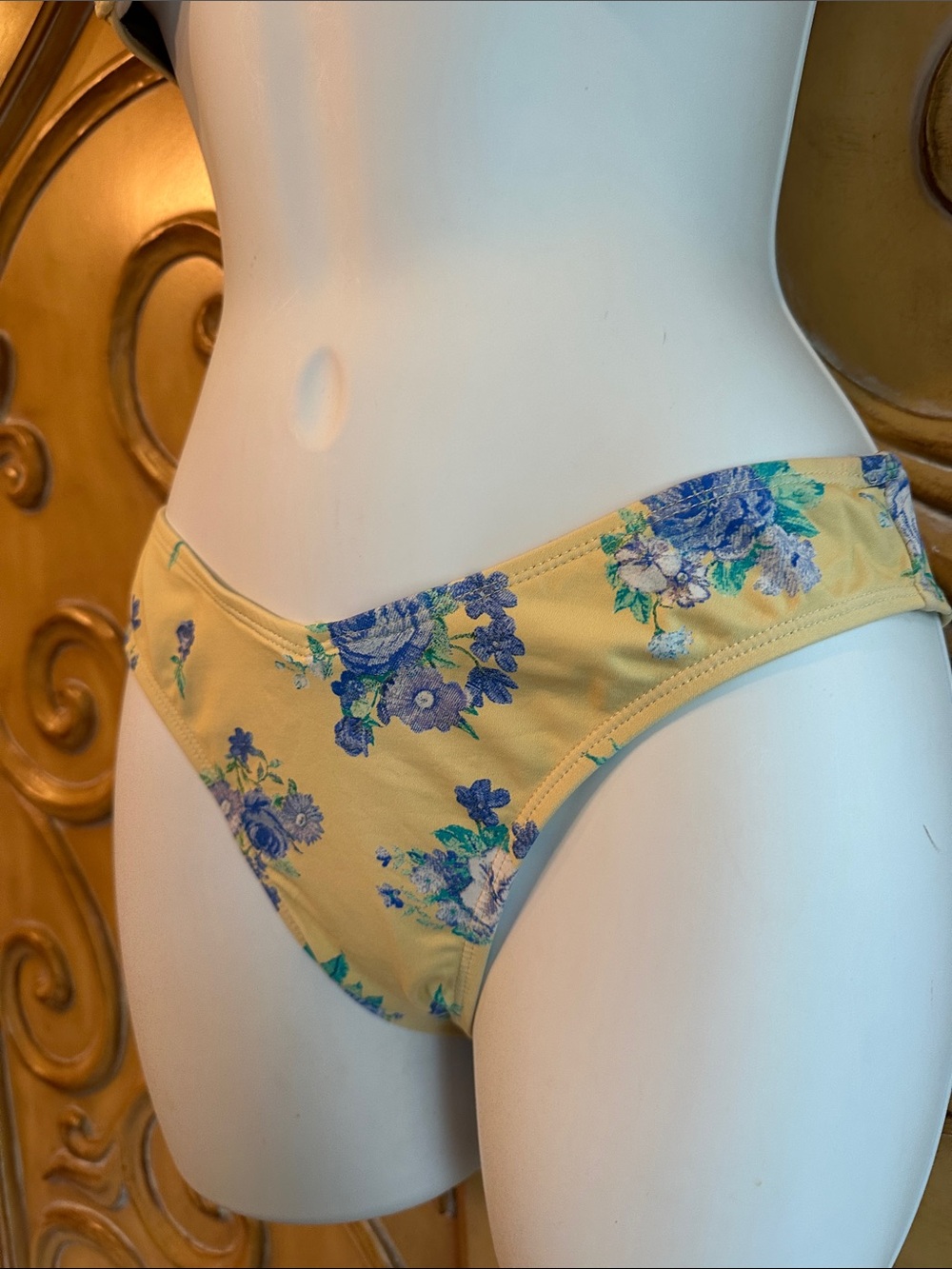 Yellow Floral Underwire Bikini Set - Picture 3 of 9
